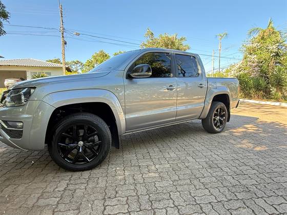VOLKSWAGEN AMAROK 3.0 V6 TDI DIESEL HIGHLINE CD 4MOTION AUTOMÁTICO